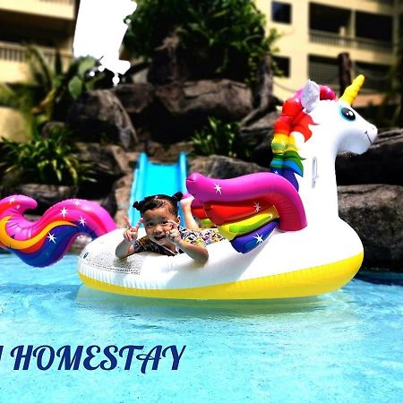 Em Homestay Pekan Pangkor Eksteriør billede