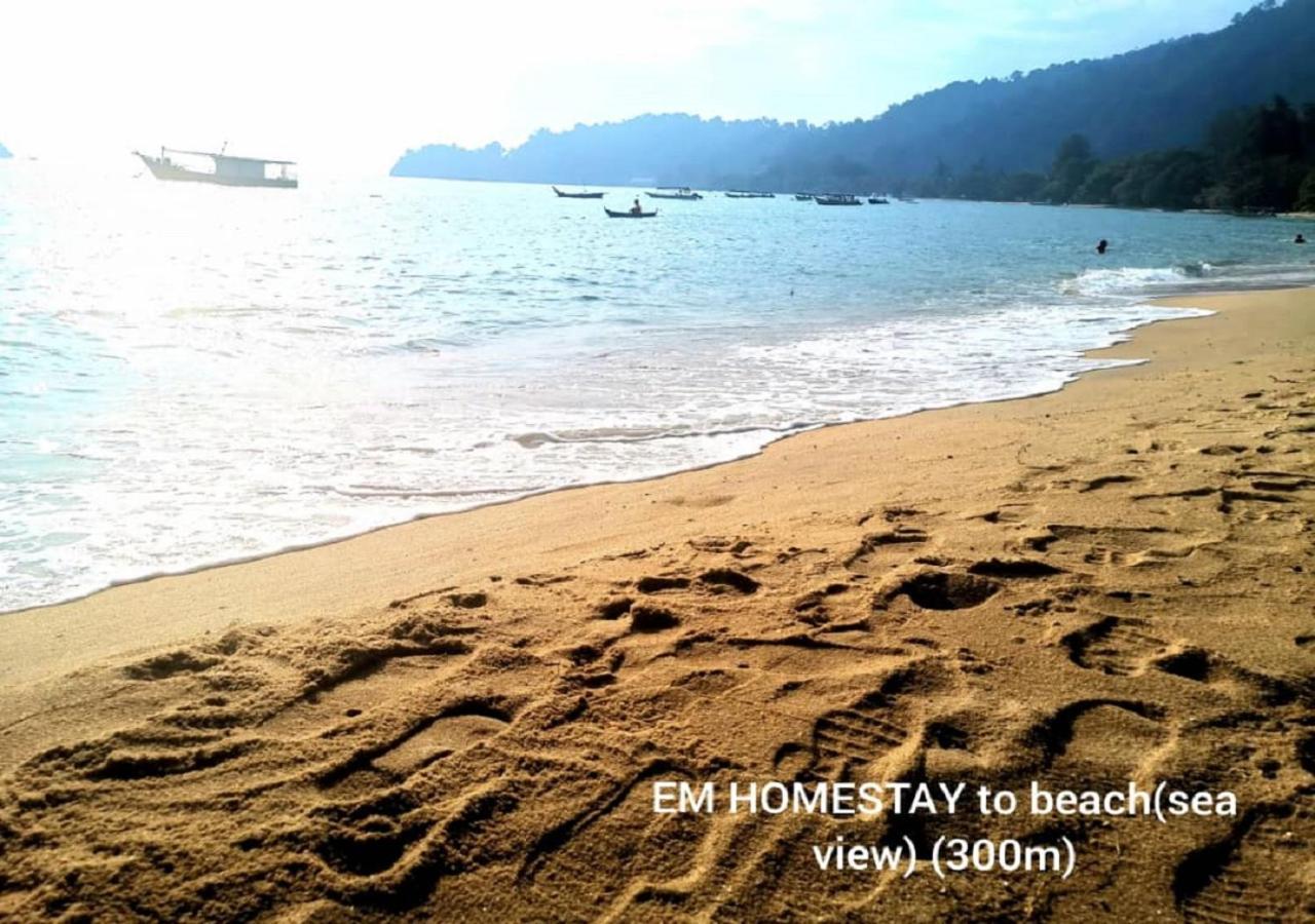 Em Homestay Pekan Pangkor Eksteriør billede